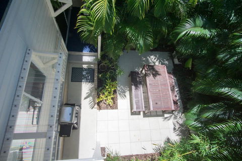 Debbie\'s Place - Tourism Noosa 25