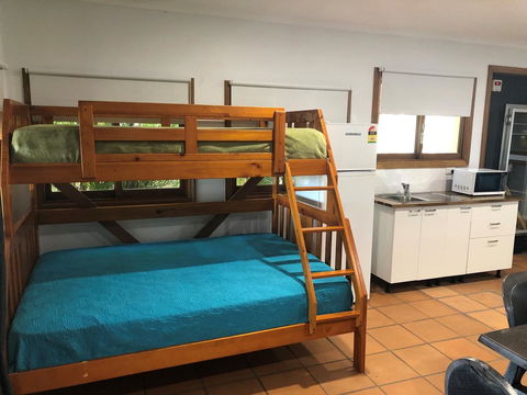 Captain Cook Holiday Village 1770 - Tourism Noosa 27