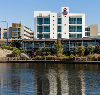 BEST WESTERN PLUS Lake Kawana Hotel - Tourism Noosa