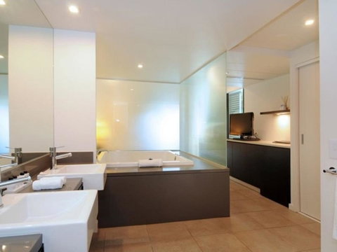 Luxury Apartments At Temple Resort And Spa Port Douglas - Tourism Noosa 37