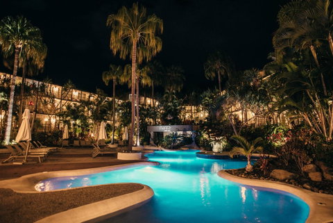 Mantra Club Croc - Tourism Noosa 9