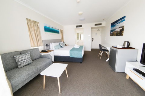 Ocean Views Resort Caloundra - Tourism Noosa 30