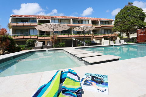 Hotel Laguna - Tourism Noosa 10