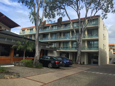 Hotel Laguna - Tourism Noosa 14