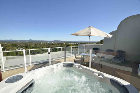 Noosa Hill Resort - Tourism Noosa 1