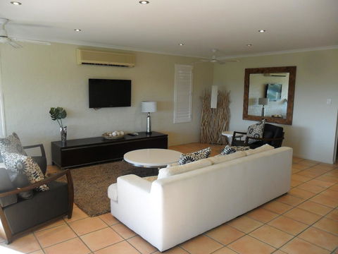 Myuna Holiday Apartments - Tourism Noosa 34