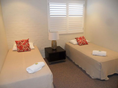 Myuna Holiday Apartments - Tourism Noosa 36