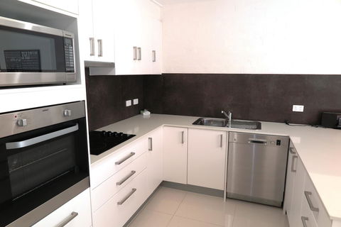 Myuna Holiday Apartments - Tourism Noosa 7