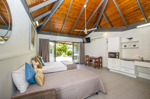 Island Leisure Resort - Tourism Noosa 15