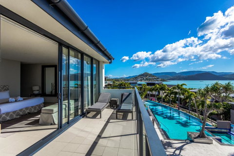 Mirage Whitsundays - Tourism Noosa 3