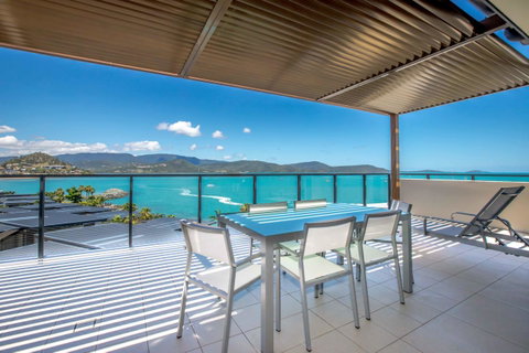 Mirage Whitsundays - Tourism Noosa 5