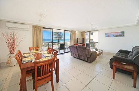 Coolum Caprice - Tourism Noosa 7