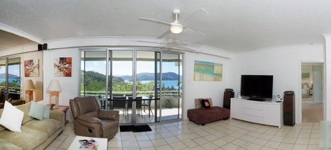 Poinciana 112 - Tourism Noosa 12