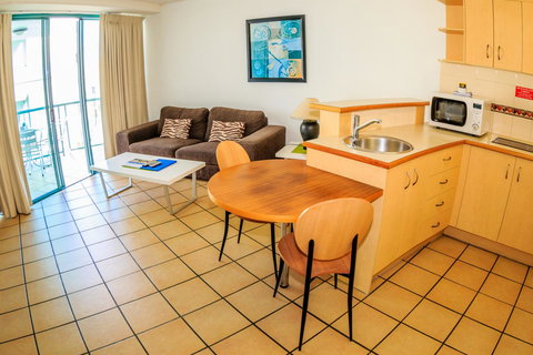 Grand Palais Boolarong Beachside Apartments - Tourism Noosa 17