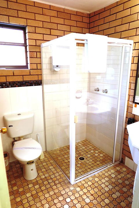 Twin Pines Motel - Tourism Noosa 26