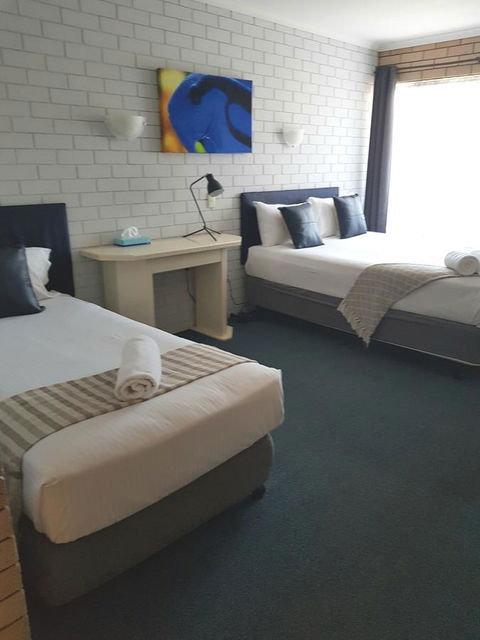 Twin Pines Motel - Tourism Noosa 13