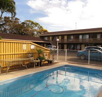 Twin Pines Motel - Tourism Noosa