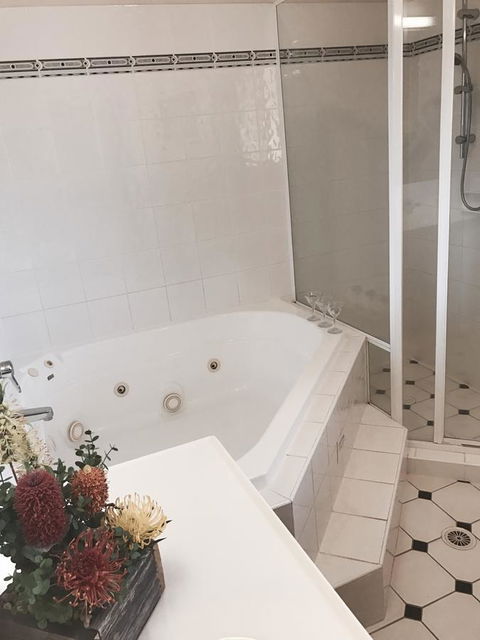 The Bearded Dragon Boutique Hotel - Tourism Noosa 44