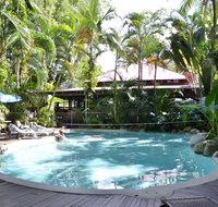 PK's Jungle Village - Hostel - Tourism Noosa