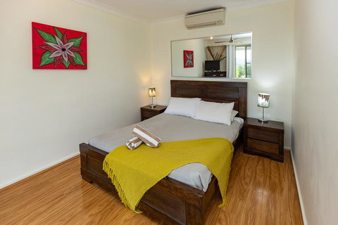 Beach Lodges - Tourism Noosa 30