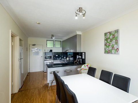 Beach Lodges - Tourism Noosa 28