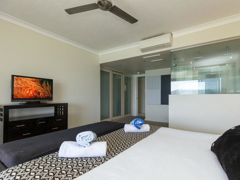 Beach Lodges - Tourism Noosa 9