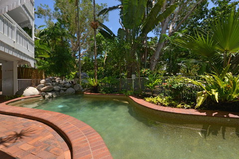 The White House Port Douglas - Tourism Noosa 17