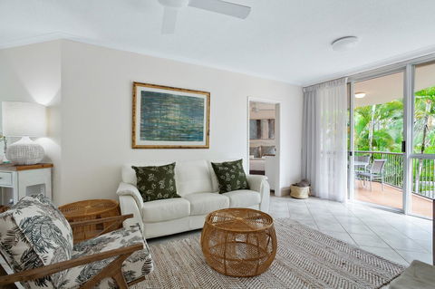 Noosa Tropicana - Tourism Noosa 5