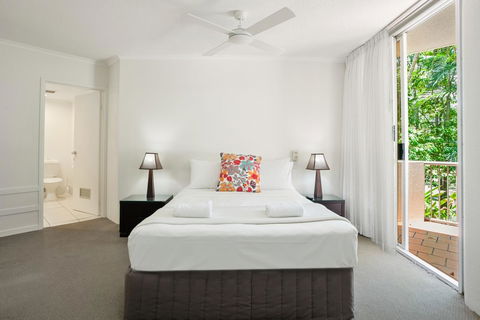 Noosa Tropicana - Tourism Noosa 33