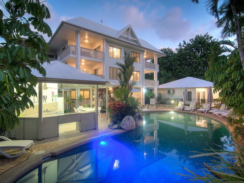 The Port Douglas Queenslander - Tourism Noosa 0