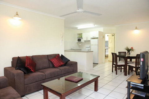 The Port Douglas Queenslander - Tourism Noosa 32