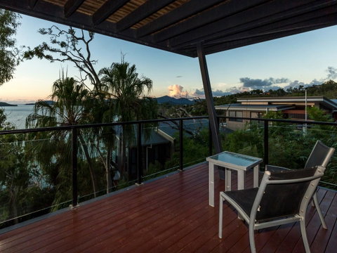 Shorelines - Tourism Noosa 29