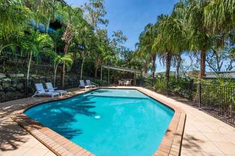 Shorelines - Tourism Noosa 17