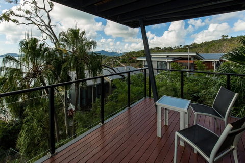 Shorelines - Tourism Noosa 39