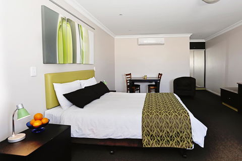 Drovers Motor Inn - Tourism Noosa 9