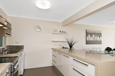 Skippers Cove Waterfront Resort - Tourism Noosa 11