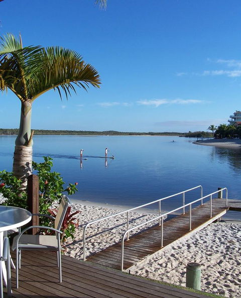 Skippers Cove Waterfront Resort - Tourism Noosa 0