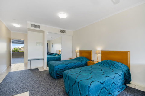 Madison Ocean Breeze Apartments - Tourism Noosa 10