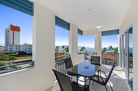 Madison Ocean Breeze Apartments - Tourism Noosa 13