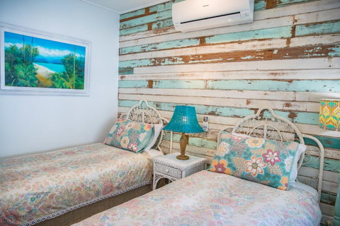 Jamaica Beach House - Tourism Noosa 22