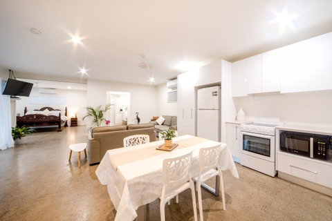 Whitsunday Luxury Homes - Tourism Noosa 10