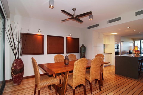 The Boathouse Apartments - Tourism Noosa 12