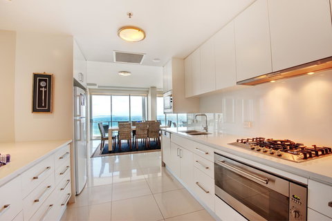 Reflections Tower Two - Tourism Noosa 19