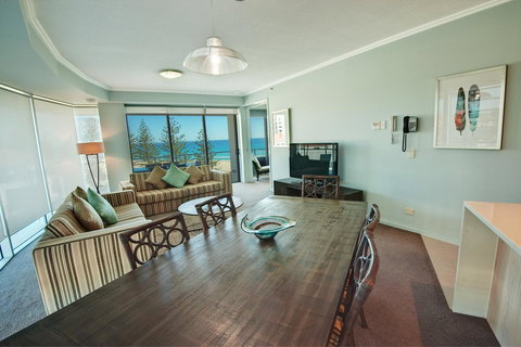 Reflections Tower Two - Tourism Noosa 20