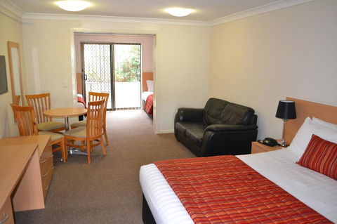 Comfort Inn Grammar View - Tourism Noosa 13