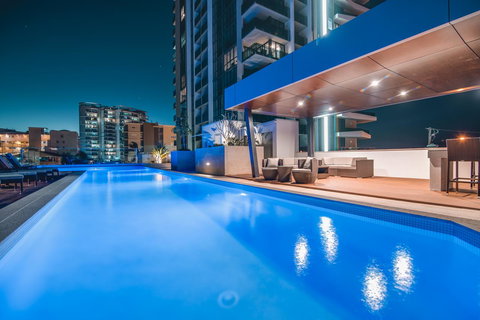 Iconic Kirra Beach Resort - Tourism Noosa 14