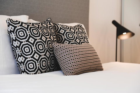 Iconic Kirra Beach Resort - Tourism Noosa 11