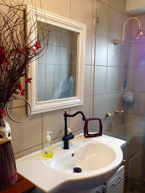 XYL Pets Friendly Seaside Boutique Guesthouse - Tourism Noosa 1