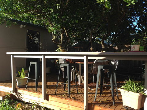 XYL Pets Friendly Seaside Boutique Guesthouse - Tourism Noosa 34