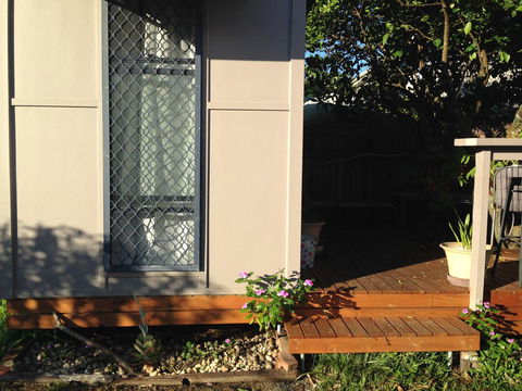 XYL Pets Friendly Seaside Boutique Guesthouse - Tourism Noosa 31
